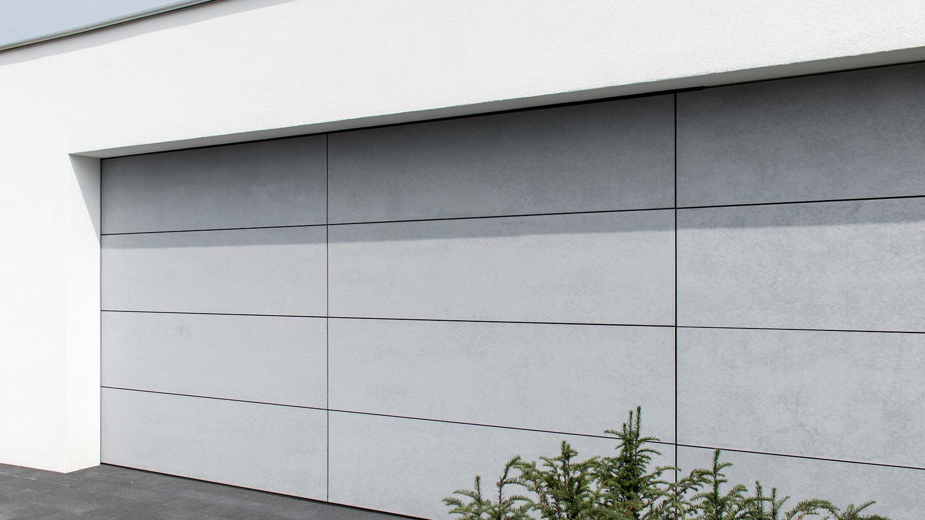 Sectionaaldeur van Trespa different doors