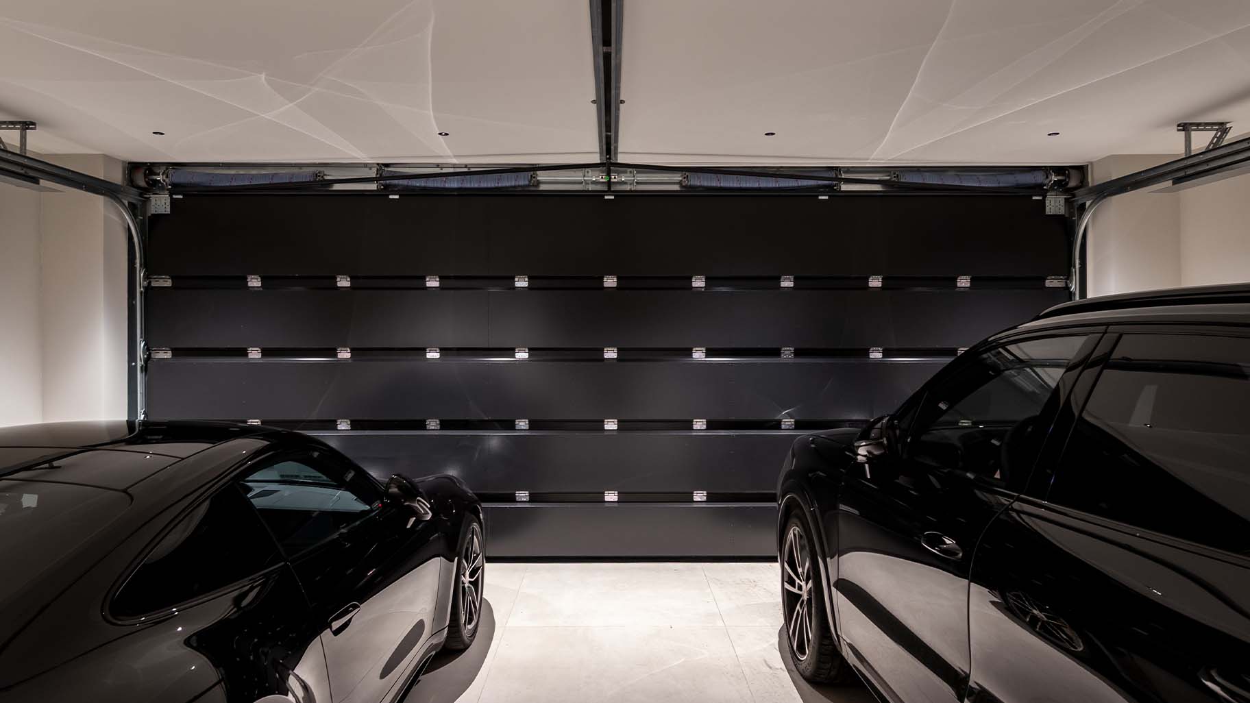 Different Doors houten garagedeur