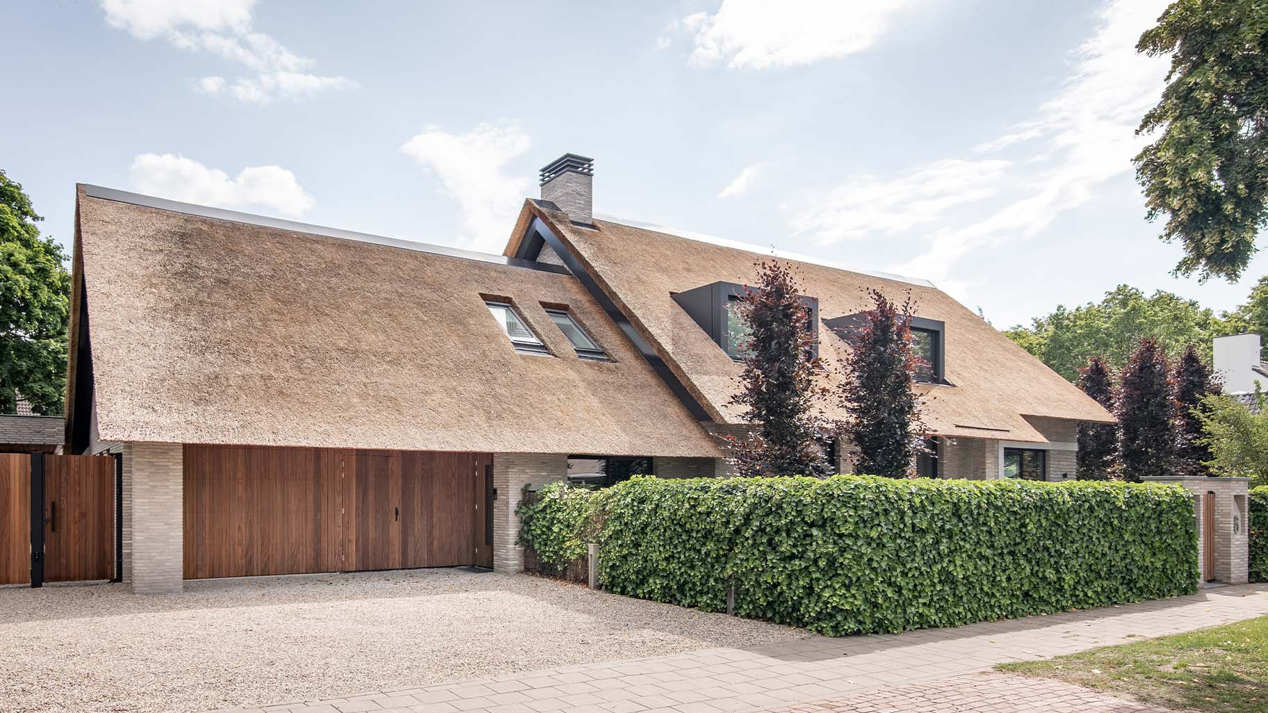 Houten Sectionaaldeur Ayous