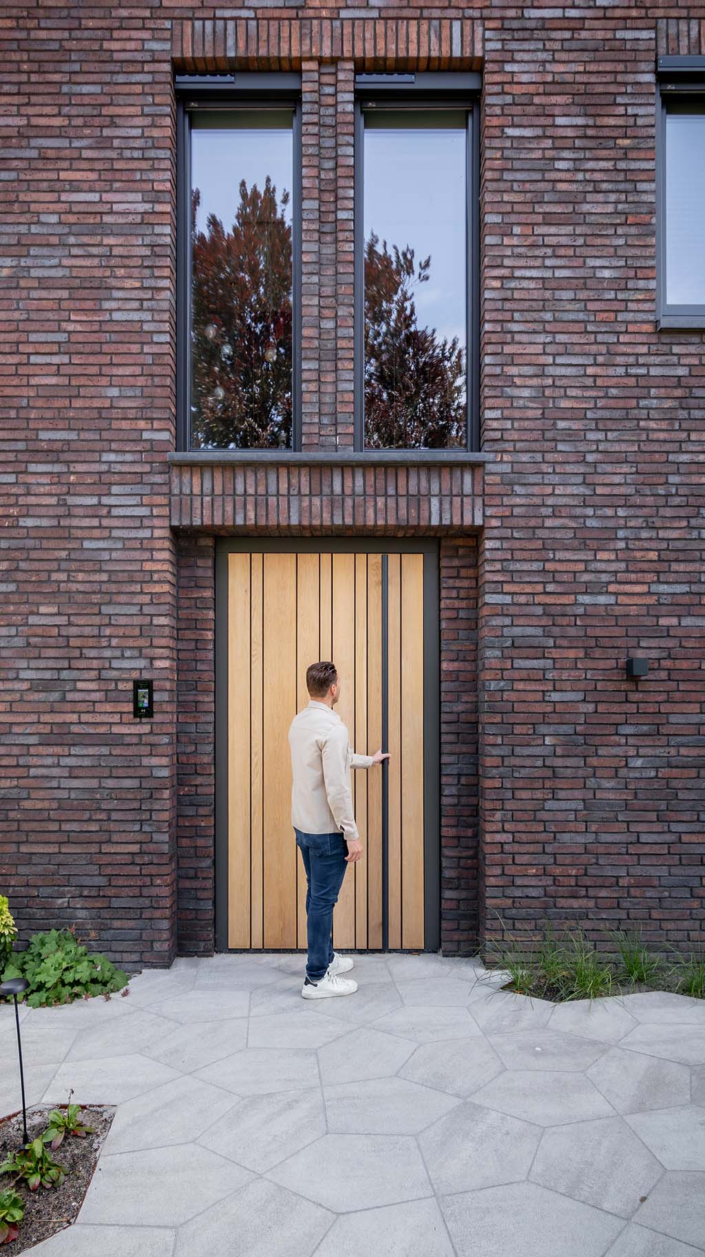 Taatsdeur Different Doors